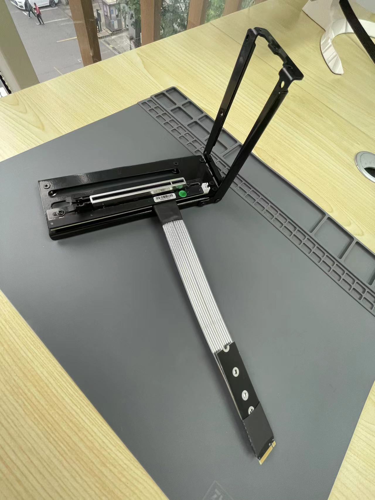 2025 NEW Riser M.2 NGFF NVMe S - Pcie 4.0 X16 Riser Cable 90 Degree 评论和价格